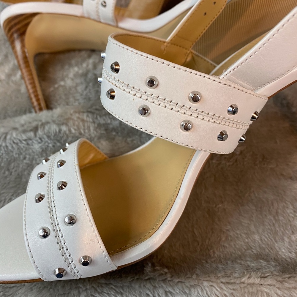 Michael Kor’s Leather Sandals - Picture 9 of 9
